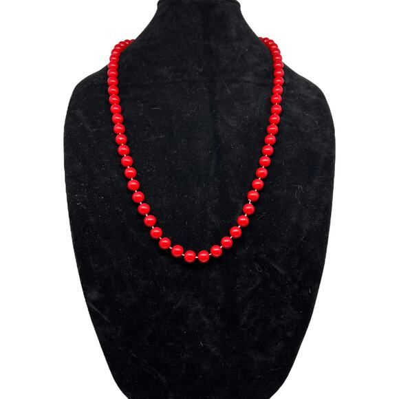 Vintage 1990s Monet Red Pearl Necklace - Classic Single Strand Beaded Choker - Picture 1 of 7